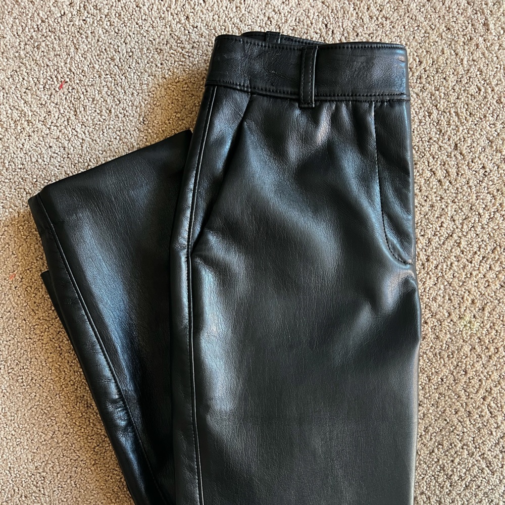 Aritzia Babaton Vegan Leather Pant
